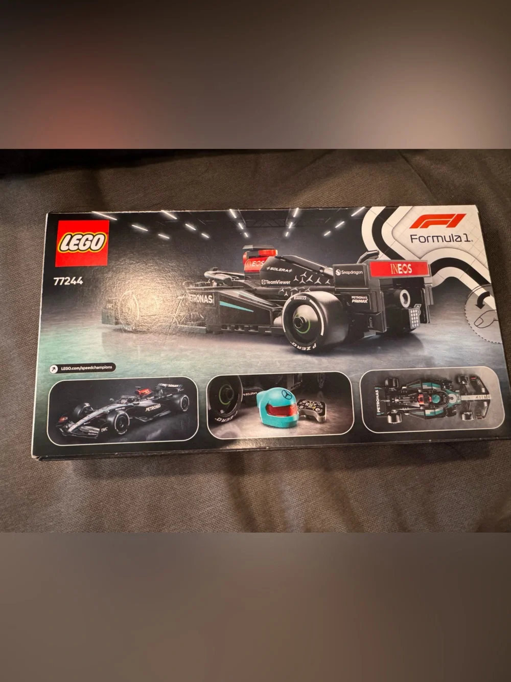 Lego Speed Champions Black & Teal Formula 1 Racing Car